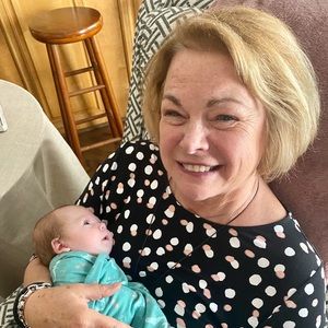 Meet your Posher, Mitzi